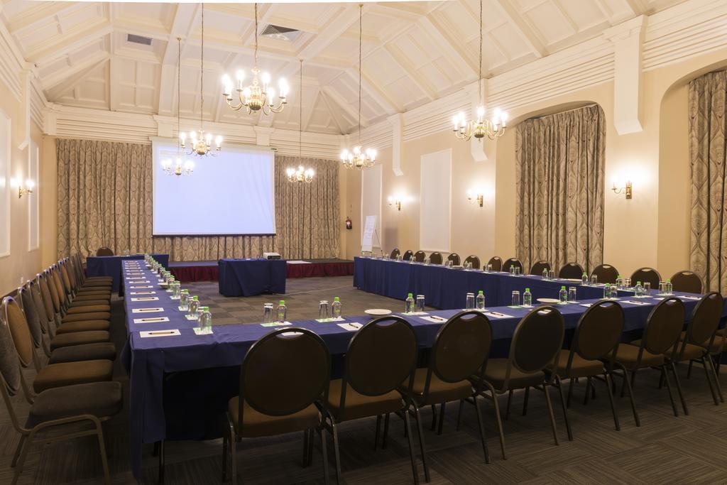 Imperial Hotel By Misty Blue Hotels Pietermaritzburg Dış mekan fotoğraf