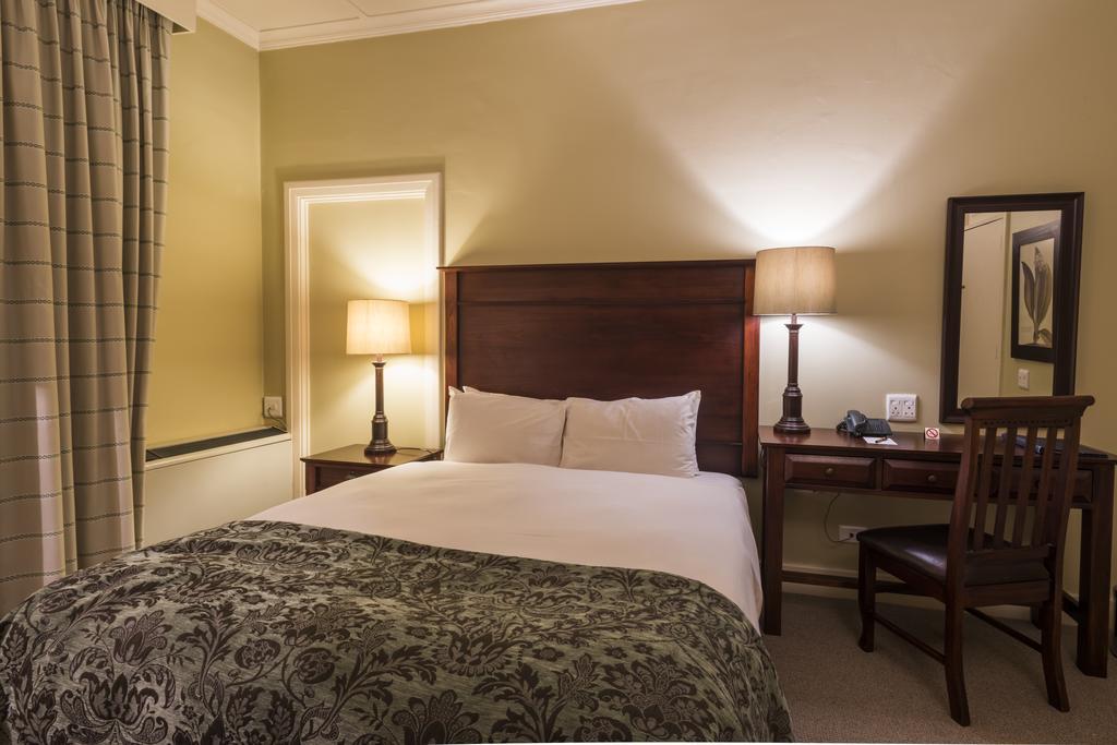 Imperial Hotel By Misty Blue Hotels Pietermaritzburg Dış mekan fotoğraf