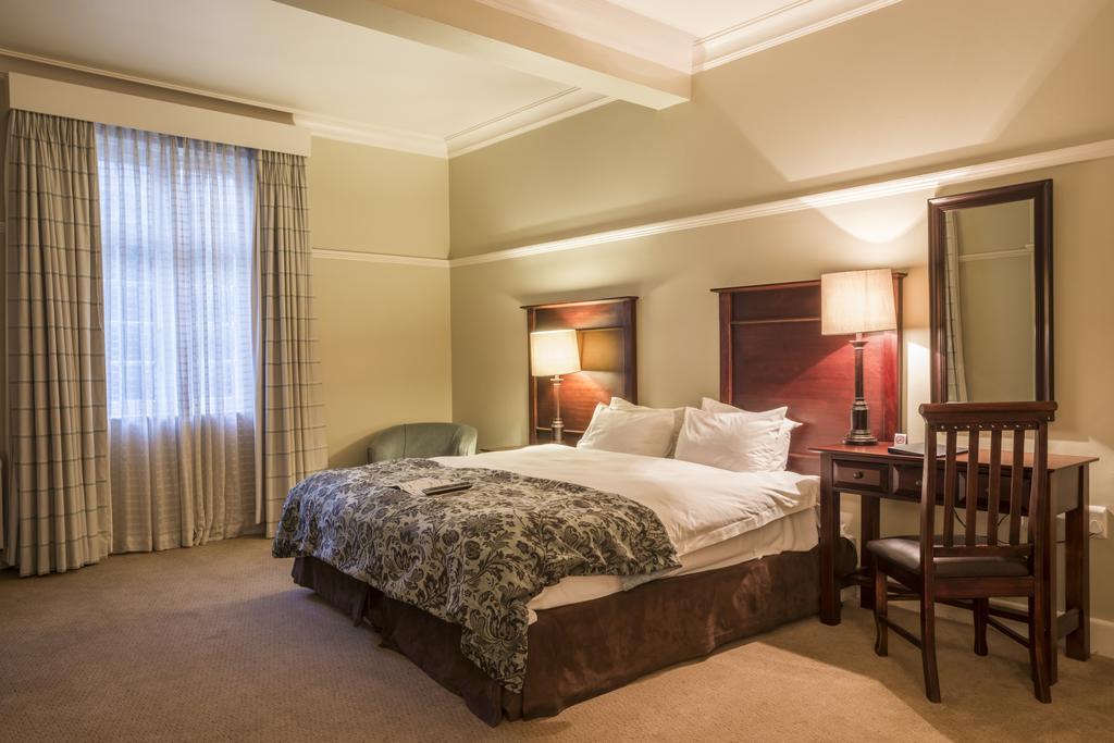 Imperial Hotel By Misty Blue Hotels Pietermaritzburg Dış mekan fotoğraf