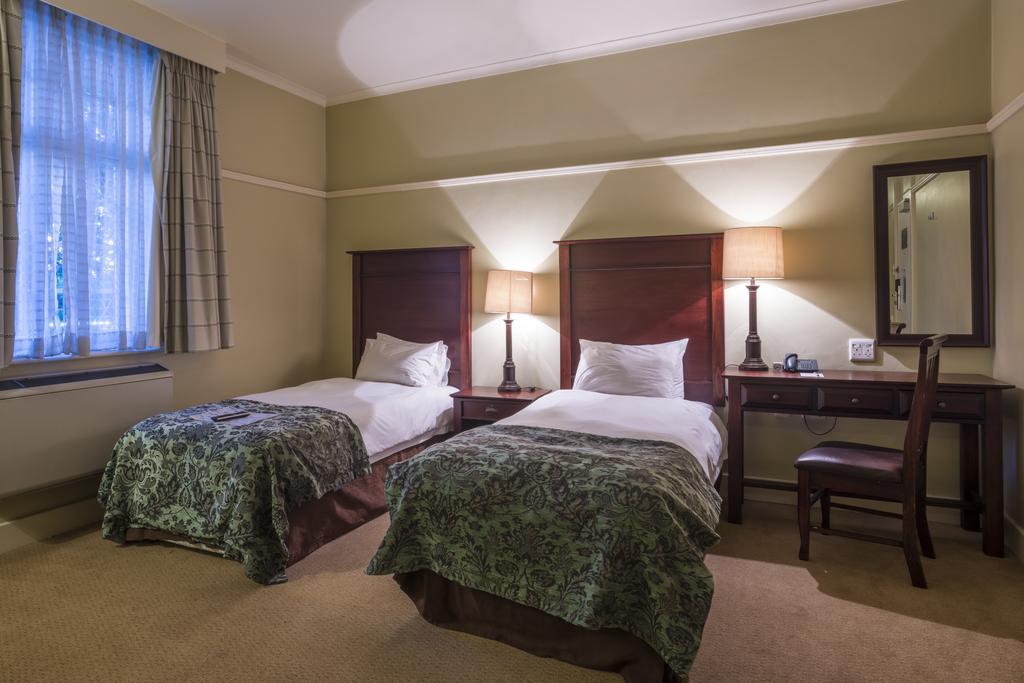 Imperial Hotel By Misty Blue Hotels Pietermaritzburg Dış mekan fotoğraf